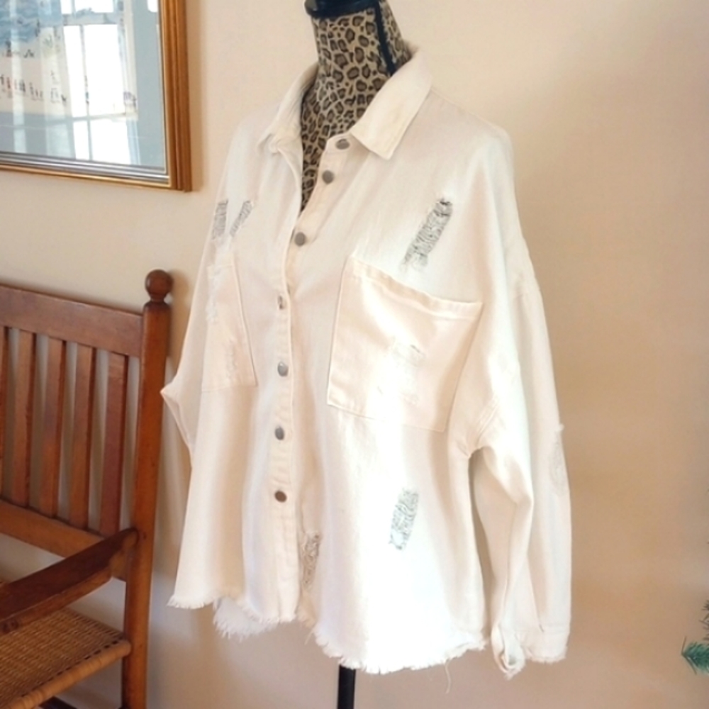 POL Ladies Distressed Cotton Denim Shacket Size:M Color:White